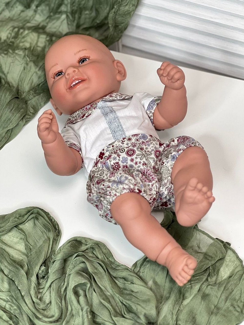 Кукла Manolo Dolls виниловая Diana Boy 45см в пакете (8289)