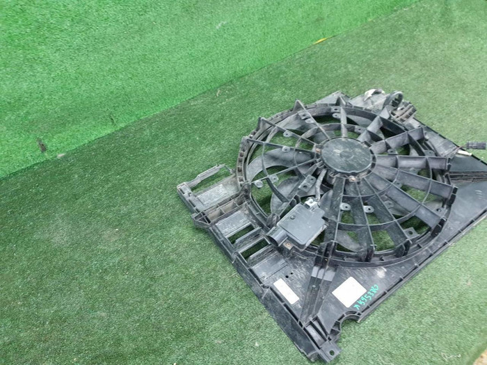 Диффузор с вентилятором Jaguar F-PACE (2016-н.в.)