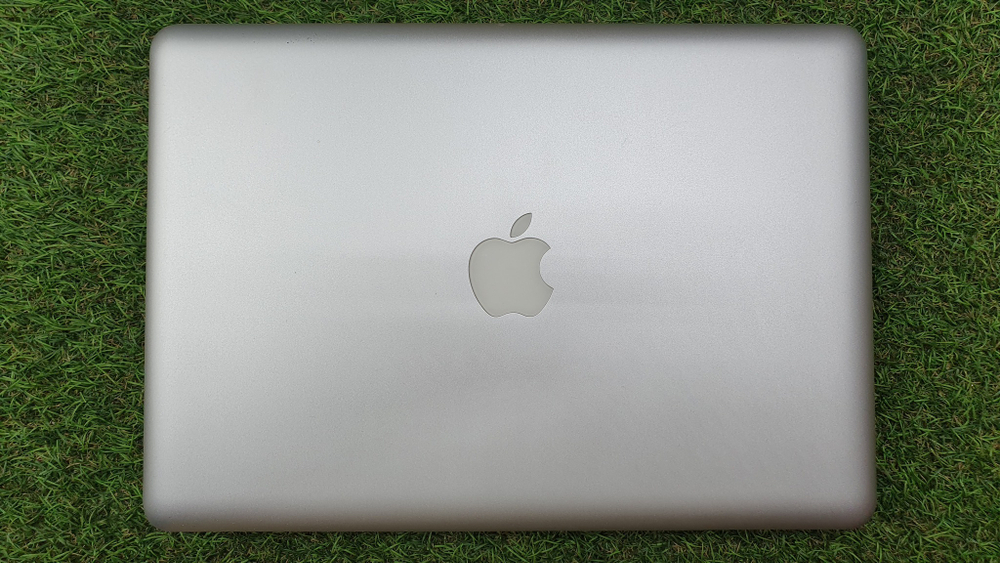 MacBook Pro 13 начало 2011 года 1 цикл перезарядки