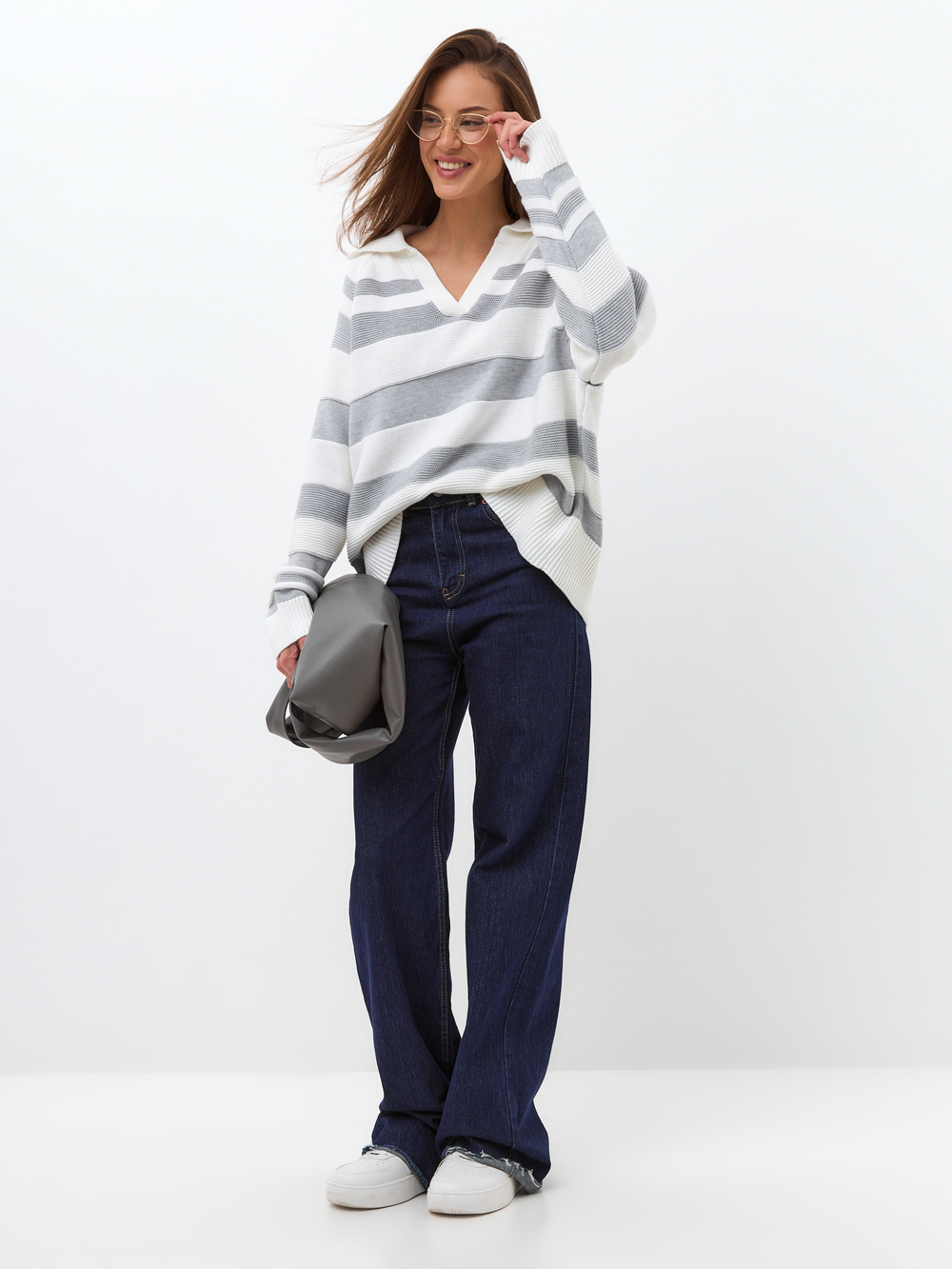 Свитер поло с V-образным вырезом