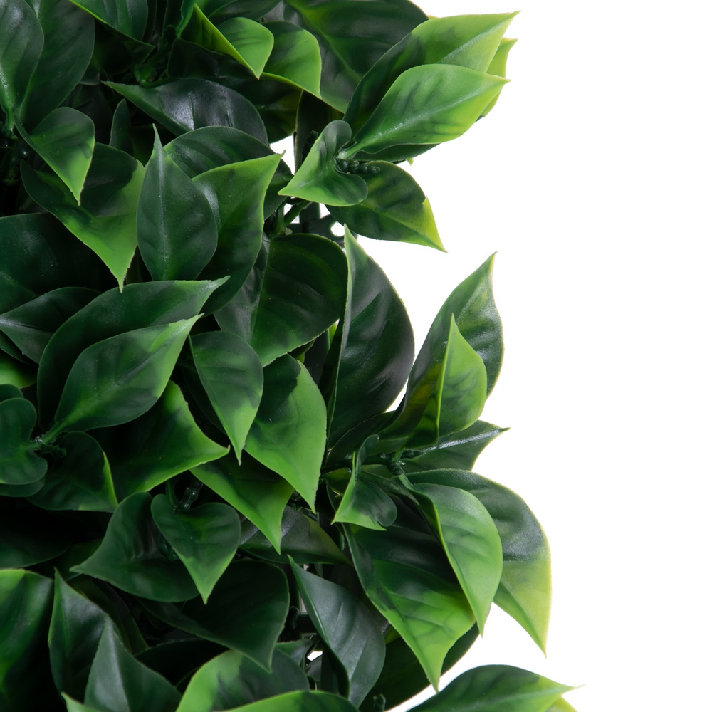 Панель остролистная темно-зеленая 50x50см.