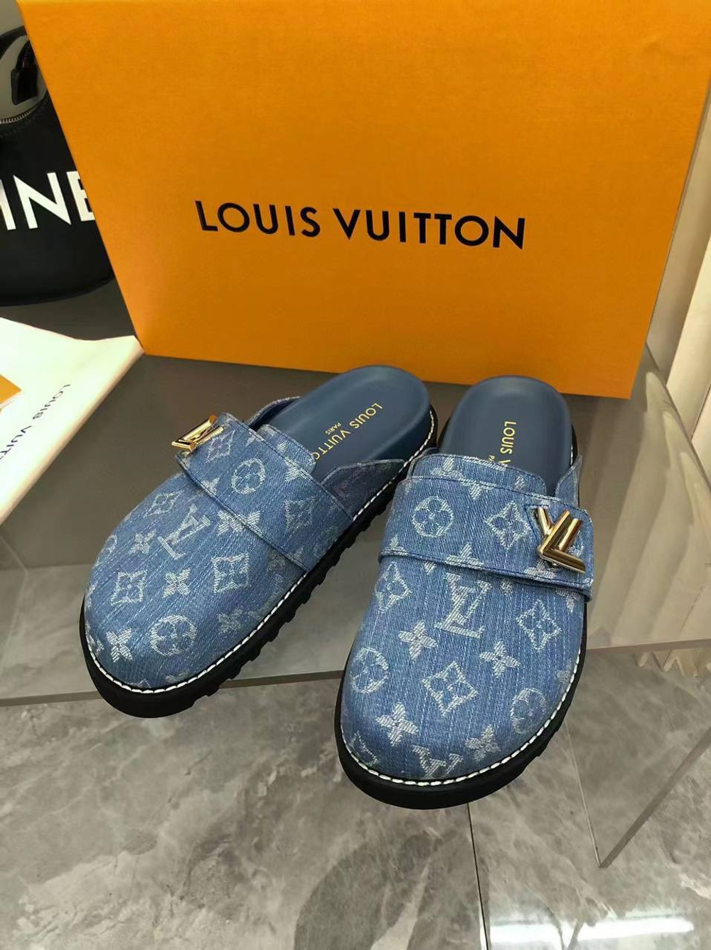 Мюли женские Louis Vuitton Cosy джинсовые в синем цвете