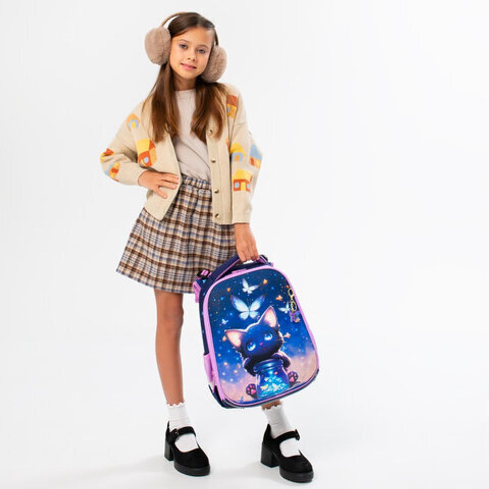 Ранец BRAUBERG PREMIUM, 2 отделения, с брелоком, "Night catcher", СВЕТЯЩИЙСЯ, 38х29х16 см, 273099