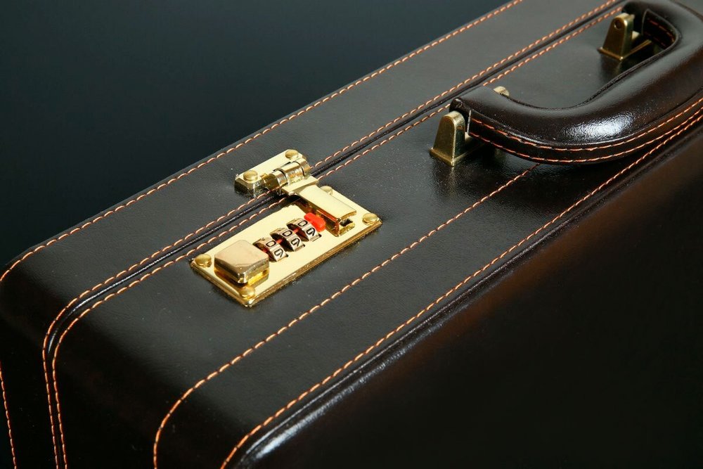 Набор чашек для кофе Трофейный" 6 шт. в подарочном кейсе с художественным оформлением