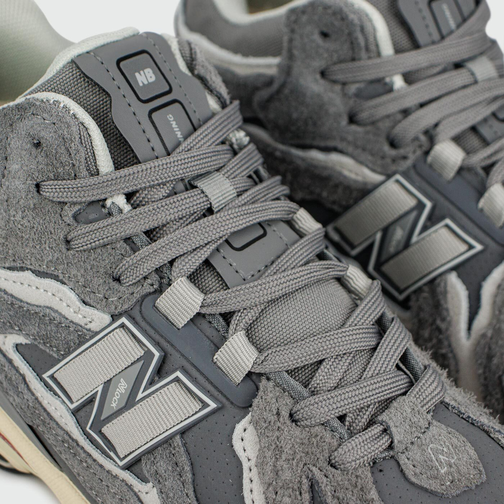 Кроссовки New Balance 1906D Mid Grey Suede with Fur