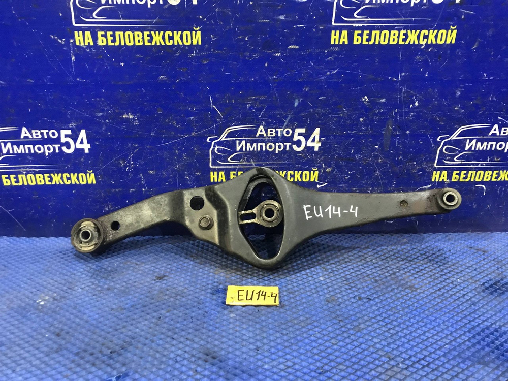 Рычаг задний NISSAN BLUEBIRD 1997