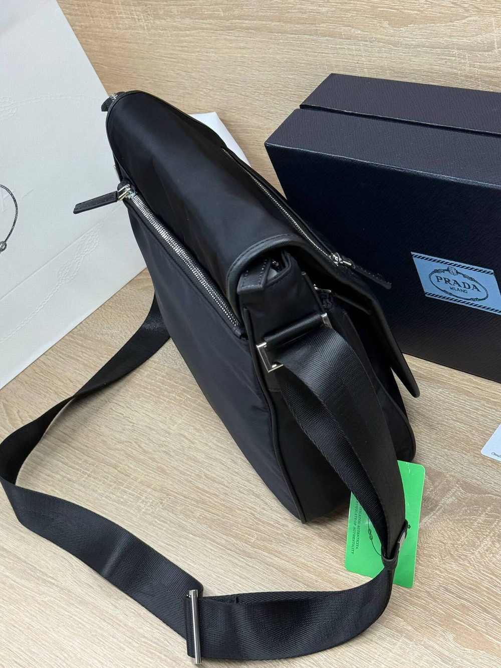 Сумка-мессенджер Prada