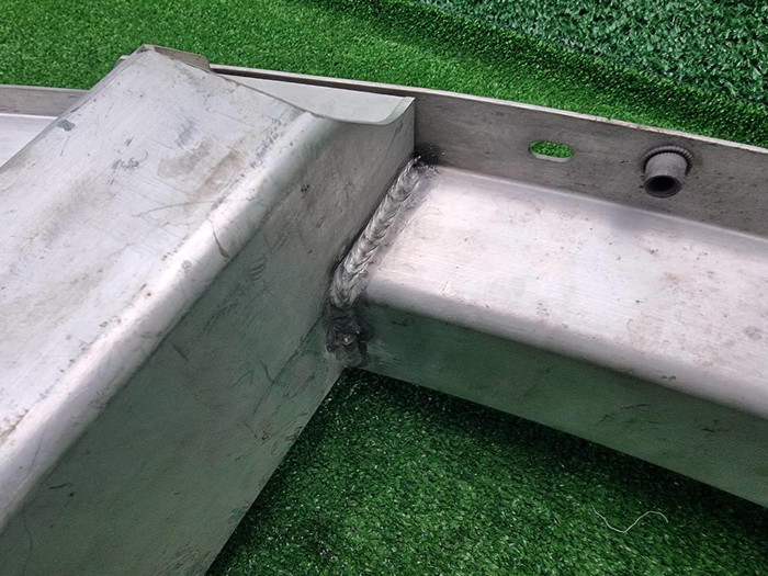 Усилитель передний BMW 3er G20 (2018-н.в.)