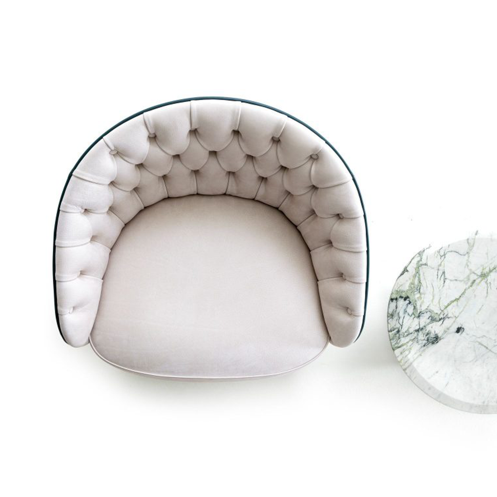 Дизайнерское кресло LILU capitonne 080