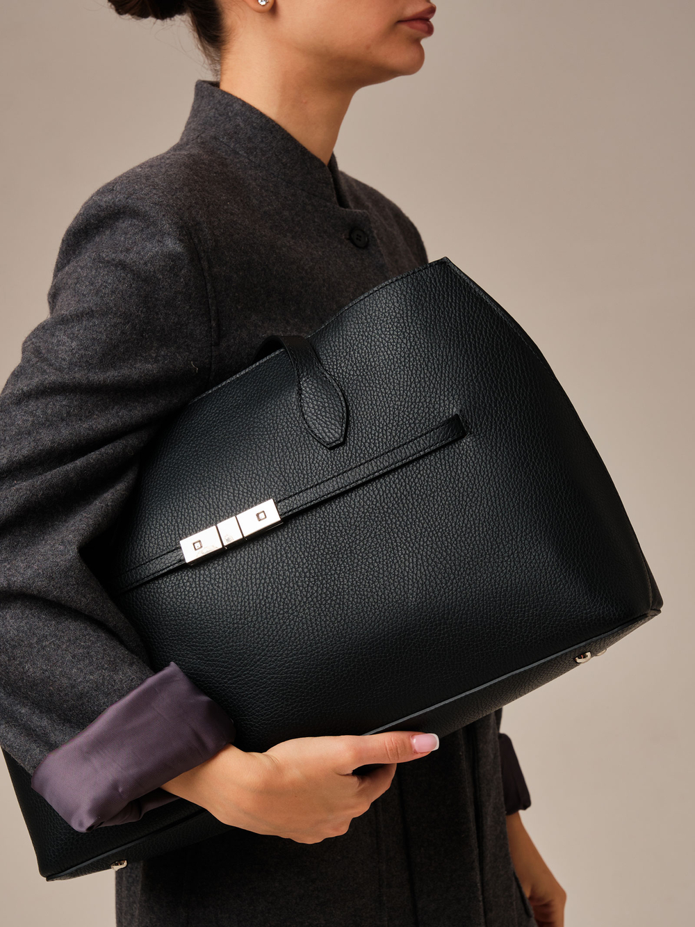 Кожаная сумка Bossy DBR 31382 черный