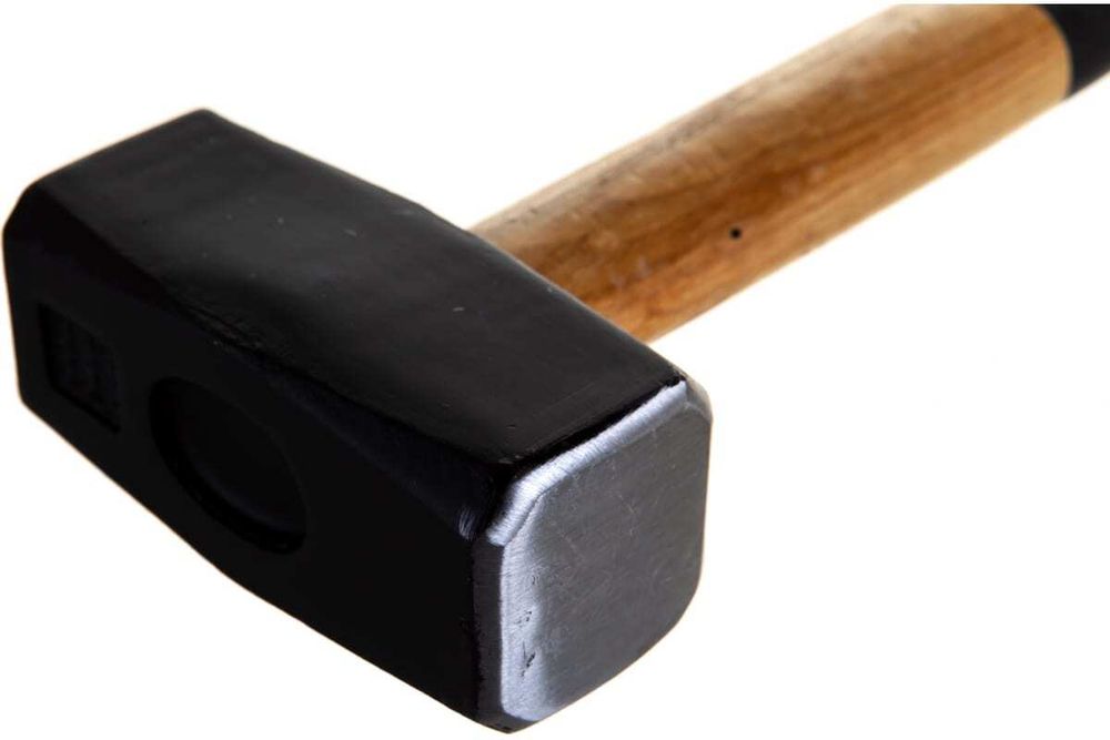 Кувалда, 2000 г, кованая головка, деревянная двухцветная рукоятка Sparta, 10909