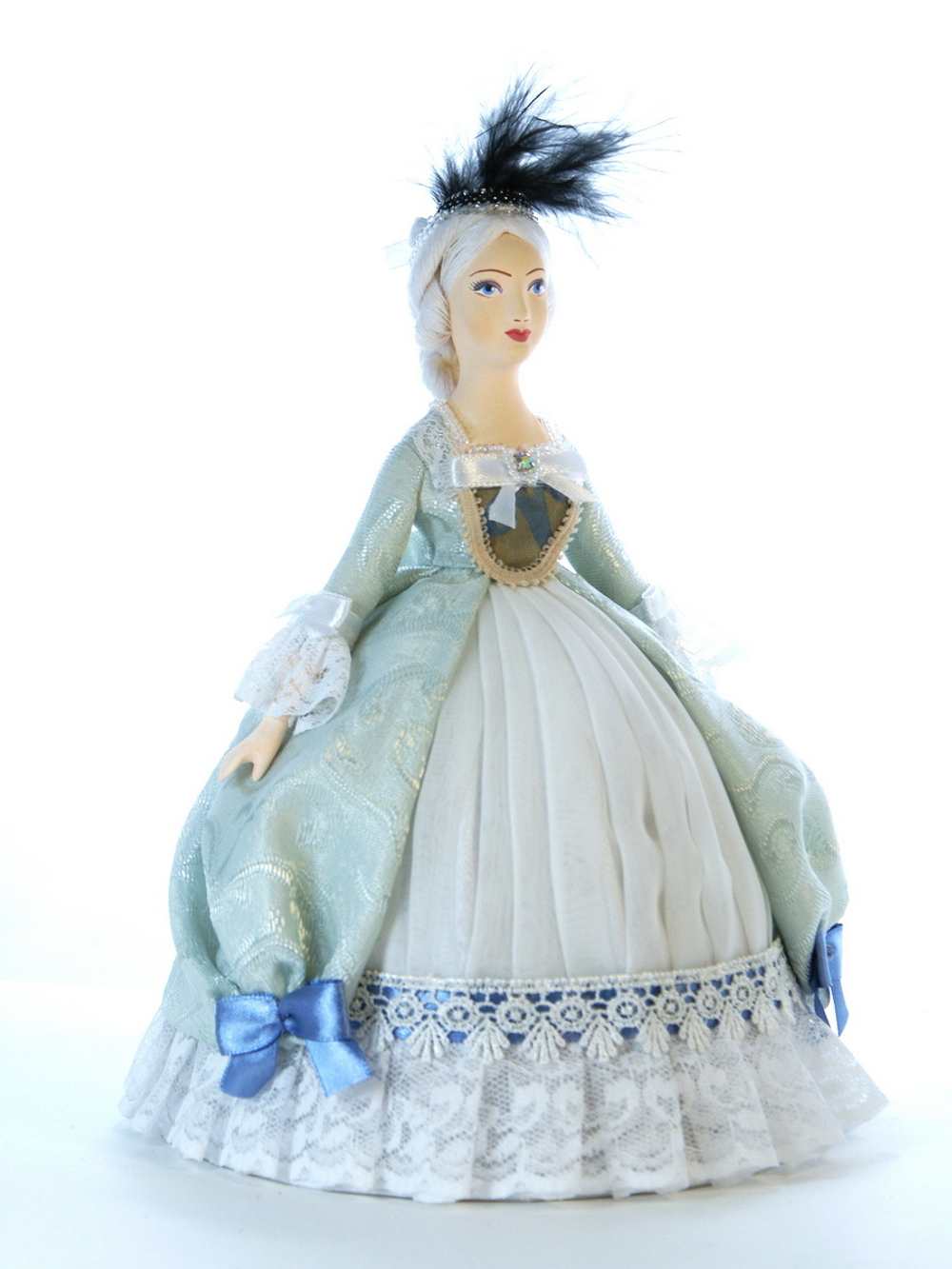 Кукла коллекционная в женском придворном костюме 18 века