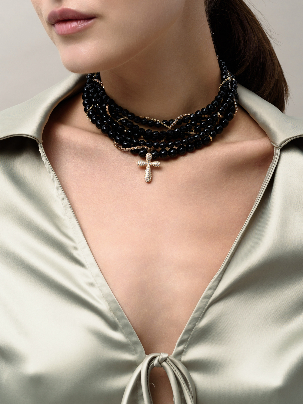 Колье "Holiday Black" из чёрного турмалина Gold