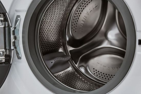 Стиральная машина Whirlpool FWDG 97168 WS