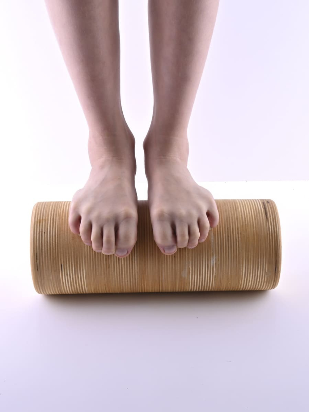 Валик ролик для балансборда из дерева