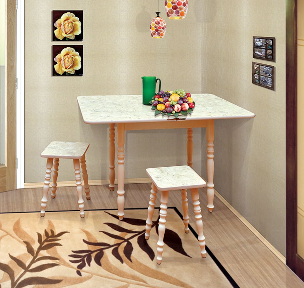 Стол обеденный раздвижной (массив/пластик)