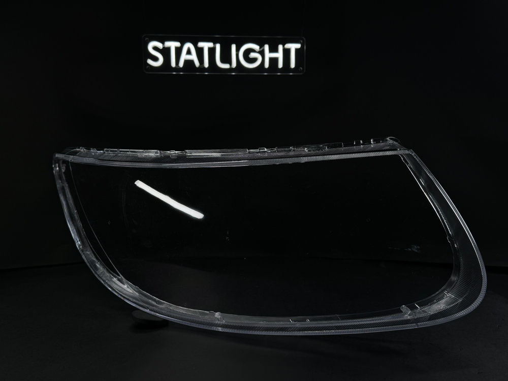 Правое стекло фары Hyundai Santa-Fe 2 2006-2012