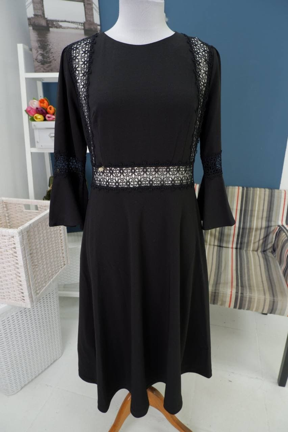 Платье Eleni Viare с кружевом 46 размер, новое