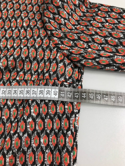 Свитер с принтом 42 размер, новый