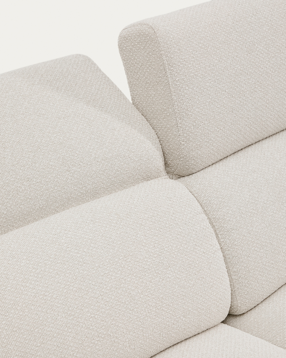 3-местный диван Aurum цвета экрю с откидывающимся подголовником