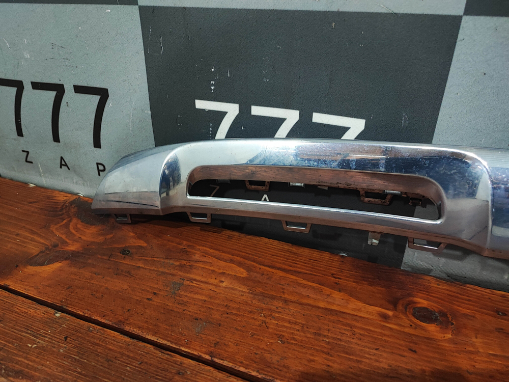 Молдинг переднего бампера Mercedes GLS (X167) 19-нв Б/У Оригинал A1678850306