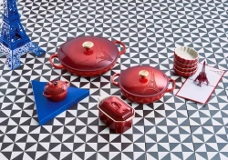 Le Creuset - Мини-кокотница 10см 250мл вишня / артикул   71901100600400  / GTIN 843251157402