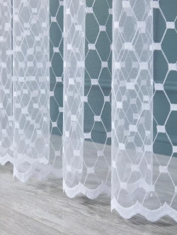 Тюль сетка белая с вышитым рисунком 300x250