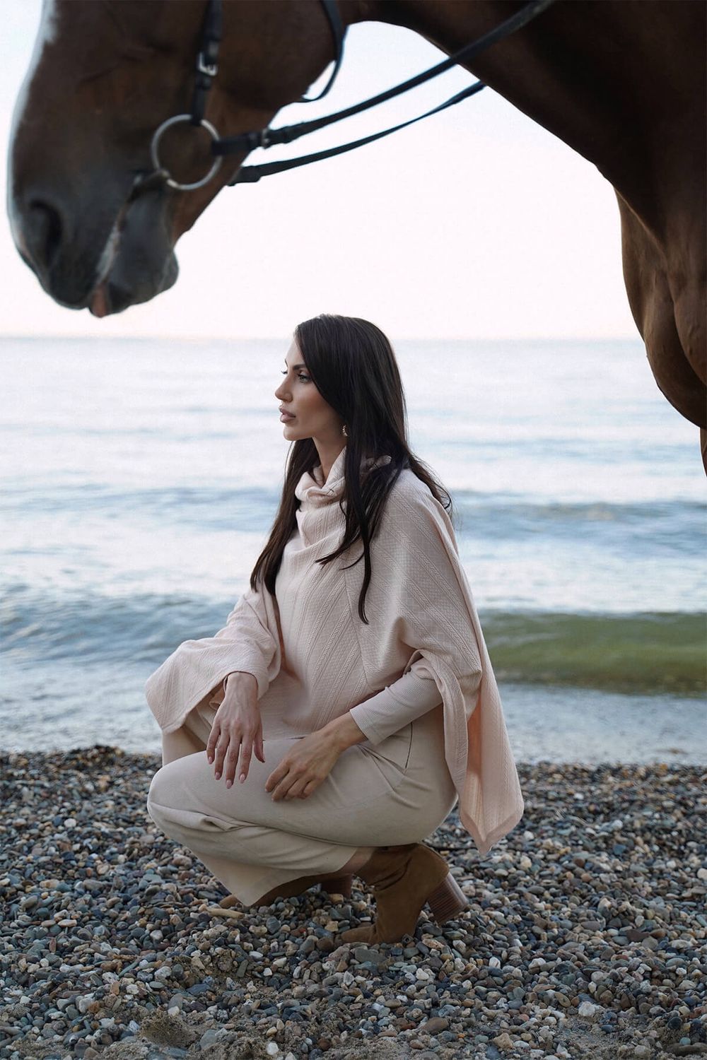 Пончо Арина (молочное) Б11008 LT Collection