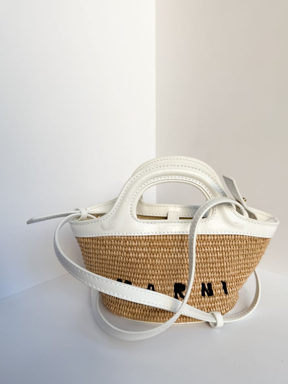 Сумка Marni плетеная