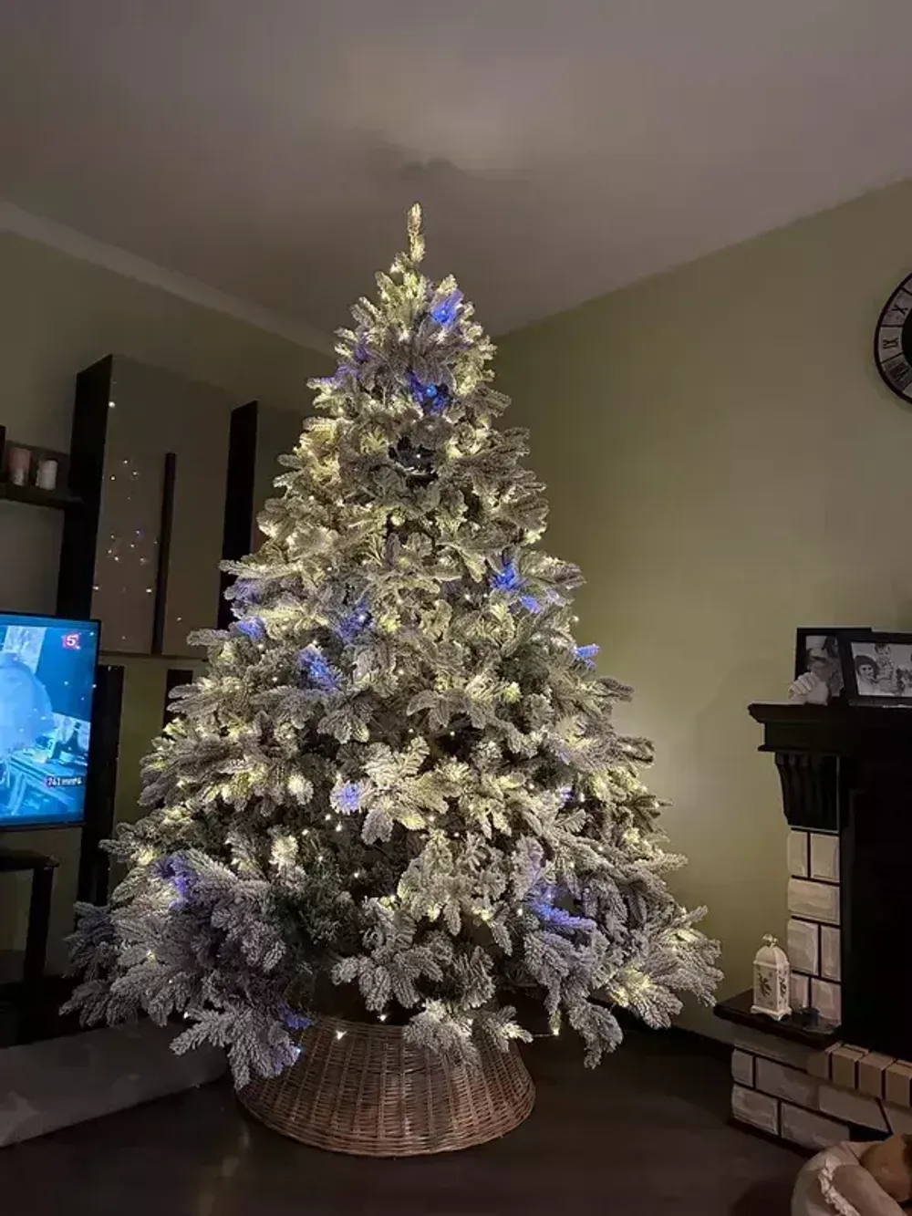 Заснеженная елка «Камчатская» (Литая+пвх) 120 см / 1.2 м