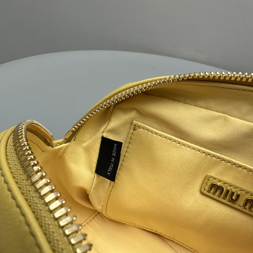 Miu Miu Matelasse Nappa Leather Top Handle Bag 19 cm