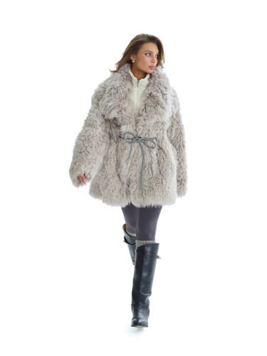 Серая шуба из овчины калган