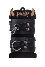 Черные кожаные оковы с двумя перекрёстными ремешками