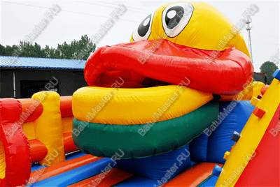 Большая надувная горка "Братство пиратов с роботом" 12*12*7 м