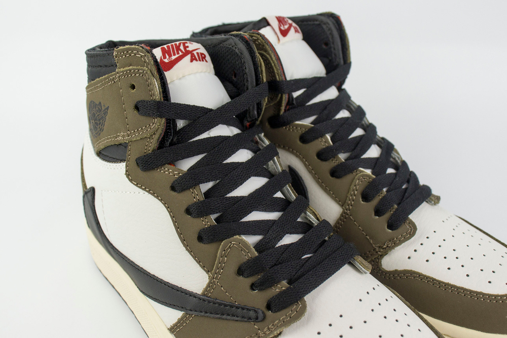 Кроссовки Nike Air Jordan 1 Wmns Travis Scott