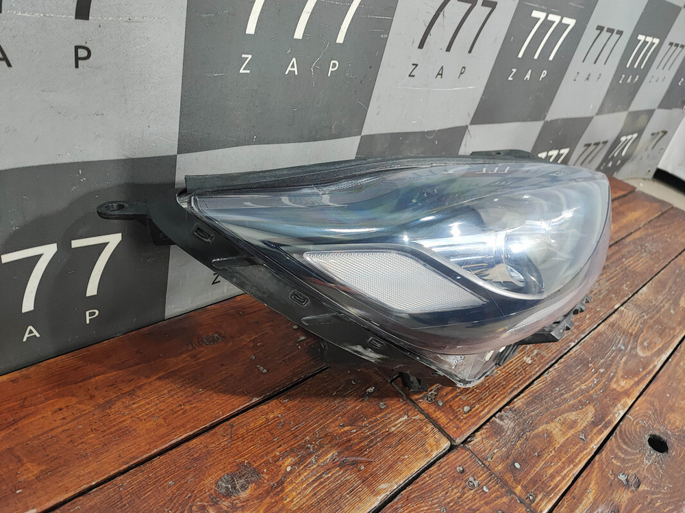 Фара правая Адаптив LED Kia Sorento 3 Prime (UM) 17-20 Б/У Оригинал 92102C5620