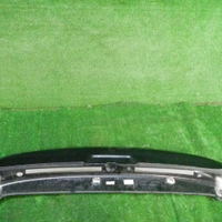 Спойлер крышки багажника Toyota Land Cruiser 200 (2012-2021)