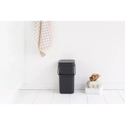 Brabantia - Контейнер для мусора Sort &amp; Go 12л, серый / артикул   109805  / GTIN 8710755109805