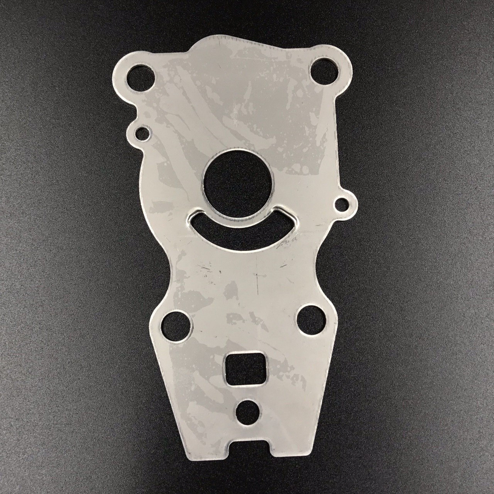 Пластина помпы охлаждения Yamaha 40X, F25-40 (Yamaha)