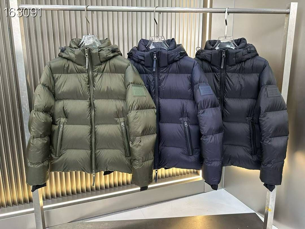 Пуховик Burberry