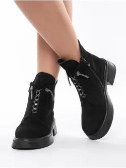 Зимние ботинки на высокой платформе