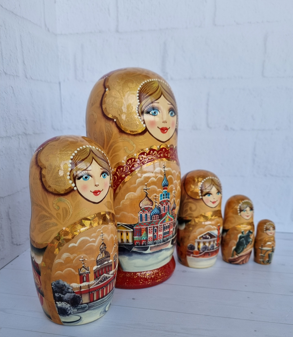 Матрёшка "Виды города" 5мест