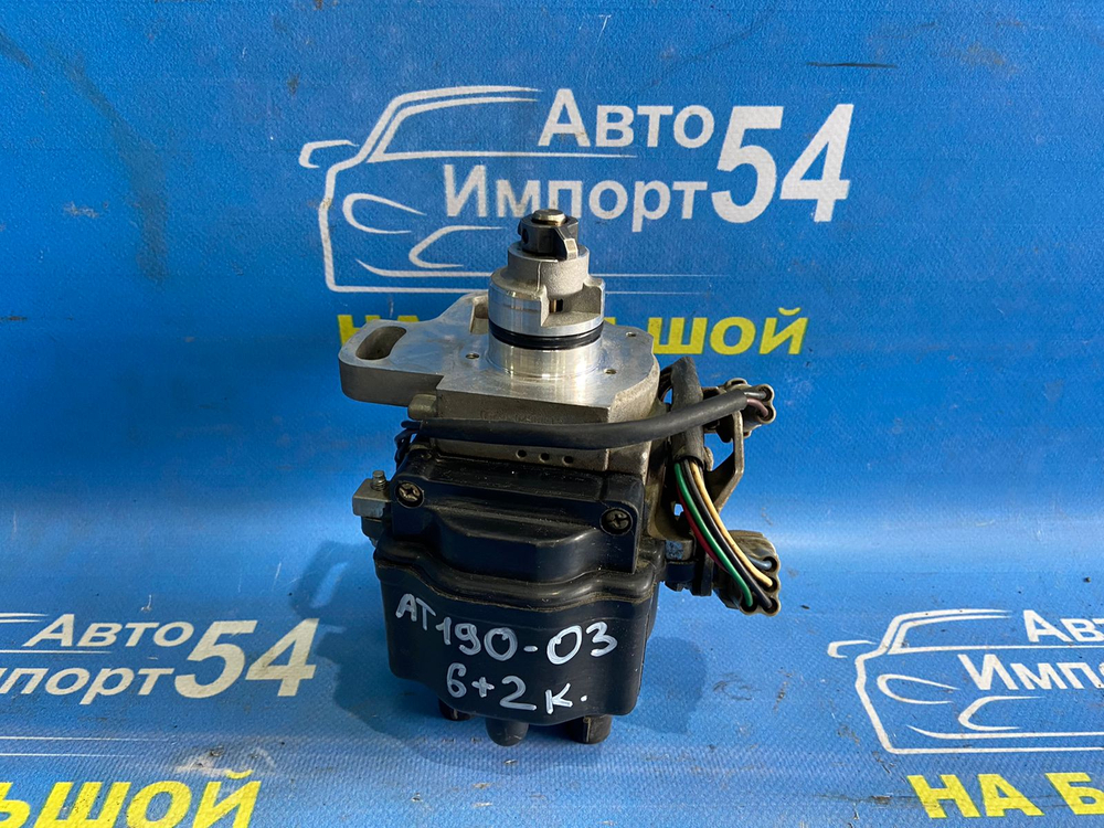 Трамблер TOYOTA CORONA 1993