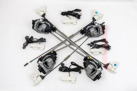 Автоматические доводчики на 4 двери для Mercedes-Benz GLC (X253) 2015-2022 - Radiola RDL-SAB-Z03