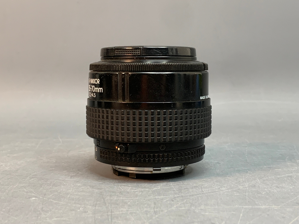 Nikon 35-70mm f/3.3-4.5 AF Nikkor
