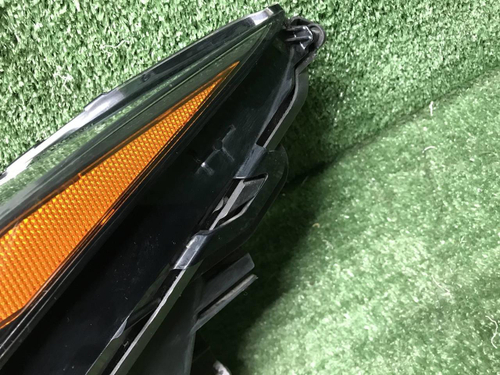 Битая Фара левая Lexus NX 1 (2017-2021) LED