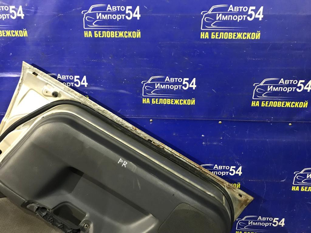 Дверь передняя правая MAZDA FAMILIA 1999