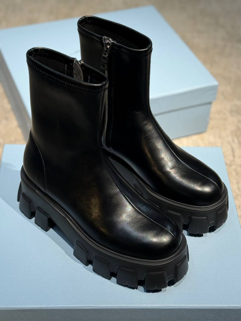 Ботинки Prada