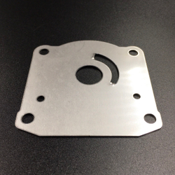 Пластина помпы охлаждения Yamaha 25-30, F20-25 (Sinera)