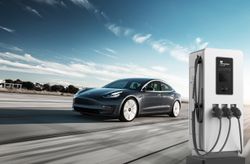 Зарядная станция Simple Energy Lightning Celerrimus, 120 кВт (SE-DC-120-2/3)